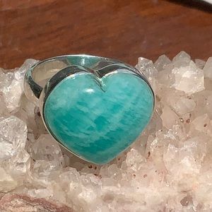 NATURAL AMAZONITE HEART 925 STERLING SILVER RING, SIZE 5